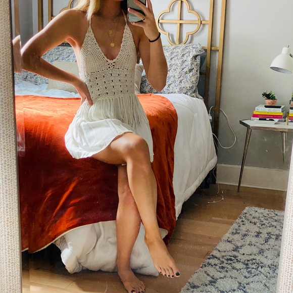 White Crochet Halter Romper from LF, size S - Picture 4 of 7